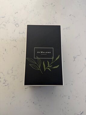 Jo Malone Black Box with Green Leaf Motif